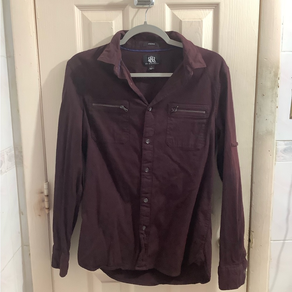 Burgundy Long Sleeve Shirt Rock & Republic Stretch Button Shirt Size Medium
